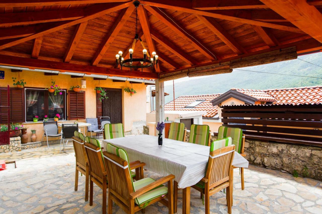 Holiday Homes Mirjana Moscenicka Draga Exterior photo